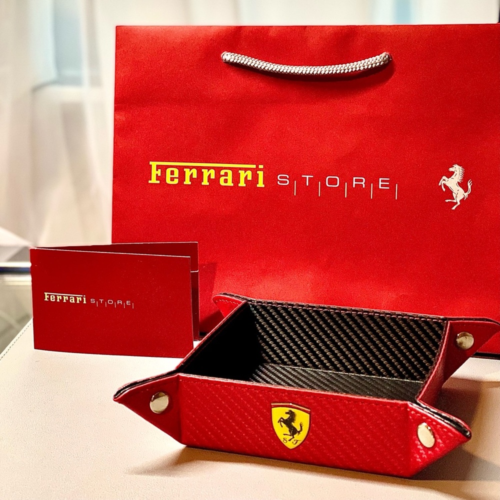 Ferrari Home - Carbon Fiber Key Dish